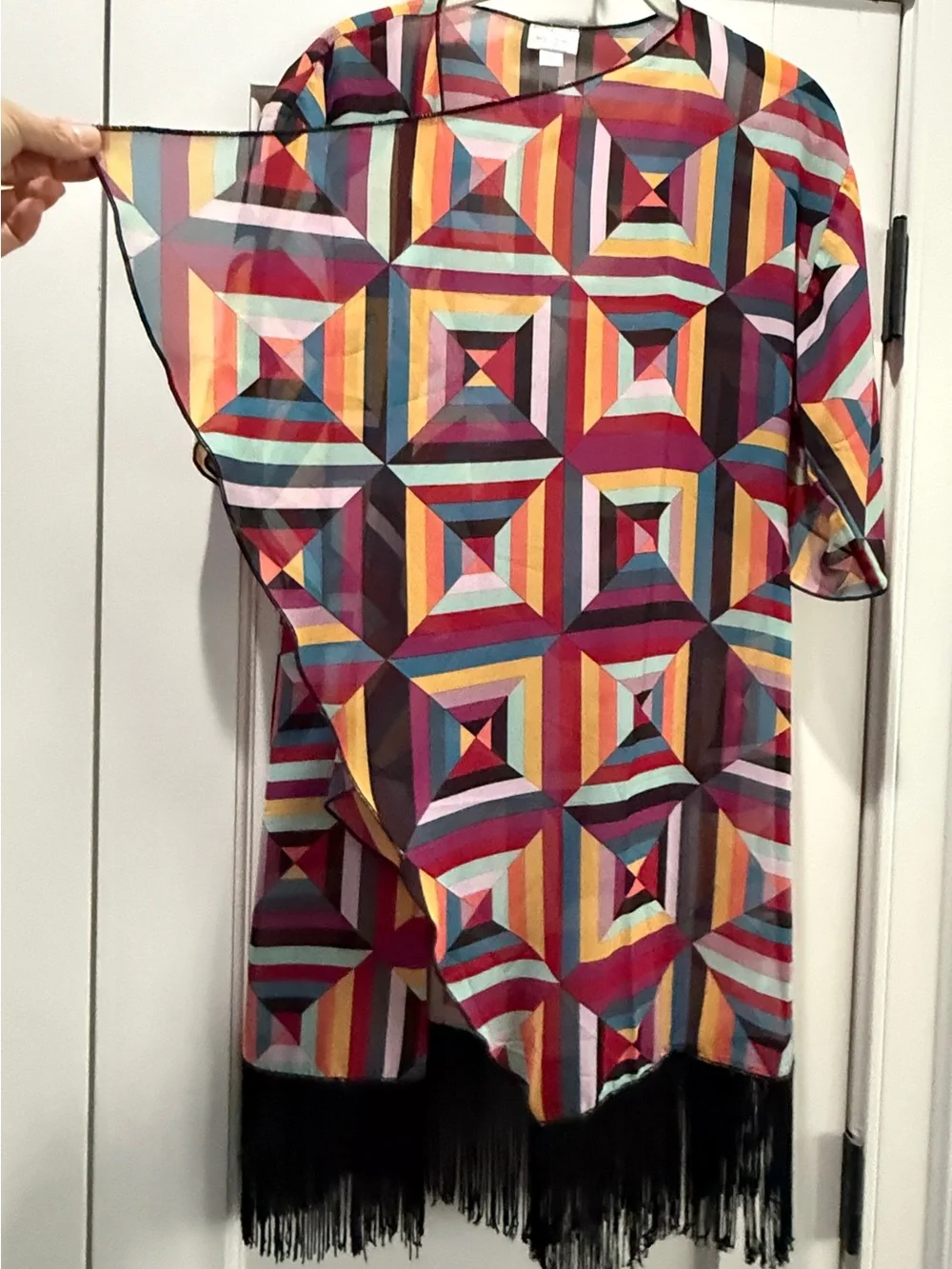 LuLaRoe Multicolor Geometric Stripe Fringed Kimono/Cover-up